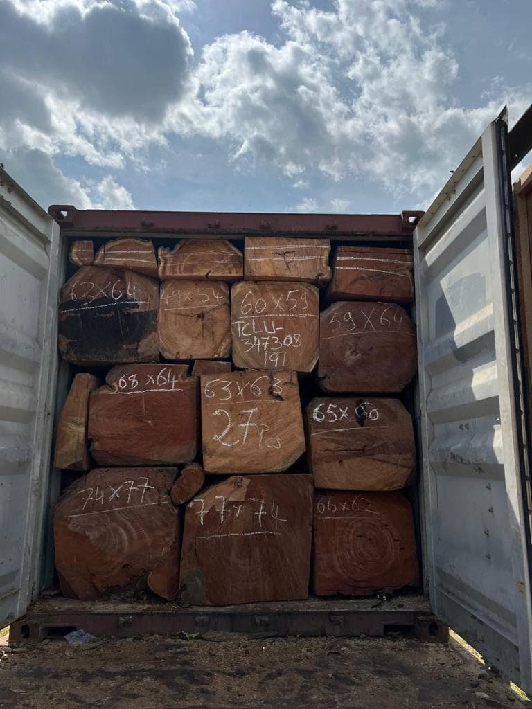Loading for export